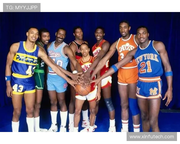 全是冠军的评委阵容威尔金斯魔兽内特罗宾逊和巴里共聚扣篮大赛